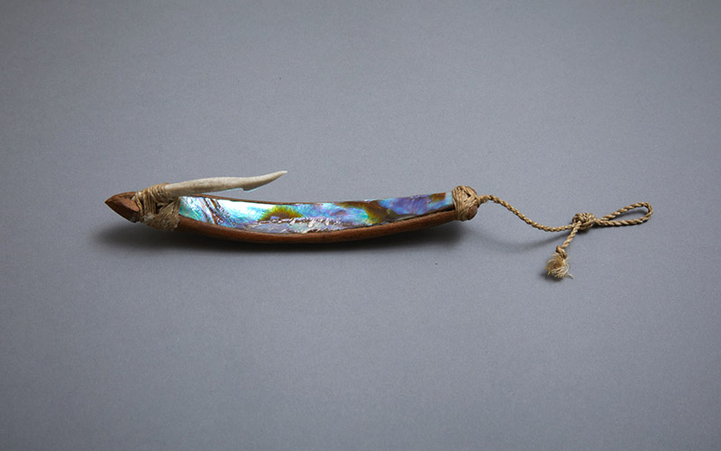 Pa kahawai Trolling Fish Hook Late 19–Early 20th Century.